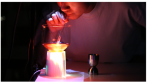 Blooming Resonant Tea: A Multisensory Dining Experience with Dynamic Visuals and Music